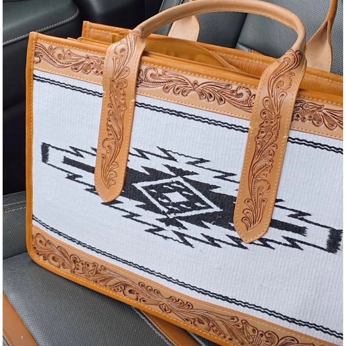 Ranch Foreman Shoulder Bag
